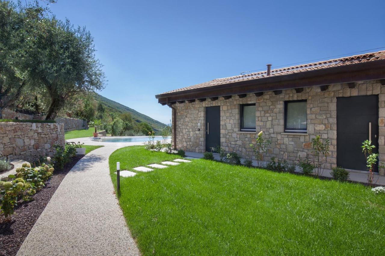 Villa Divina - Apt Icona Con Piscina E Vista Lago Castelletto Zewnętrze zdjęcie